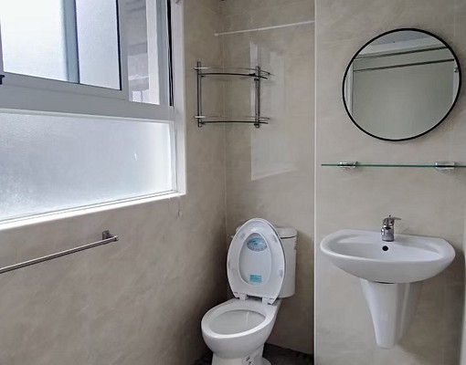 個人洗衣機+獨立陽台+流理臺(一人入住) - Image 8