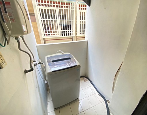 陽台獨洗~逢甲小資套房~可另租室內機車位 - Image 4