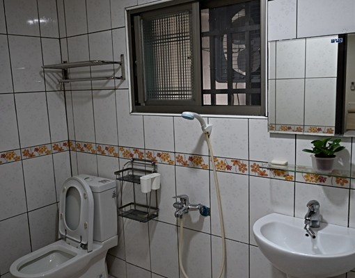 1樓庭院大套房附專用廚房與更衣間 - Image 6
