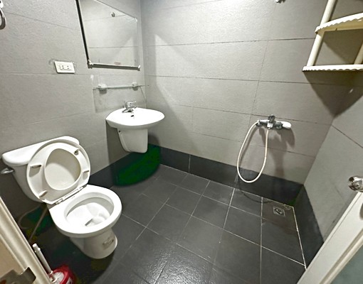 華峰三街舒適美套房(1) - Image 1