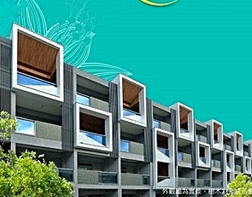 全新安靜社區透天，一卡皮箱入住 - Image 1