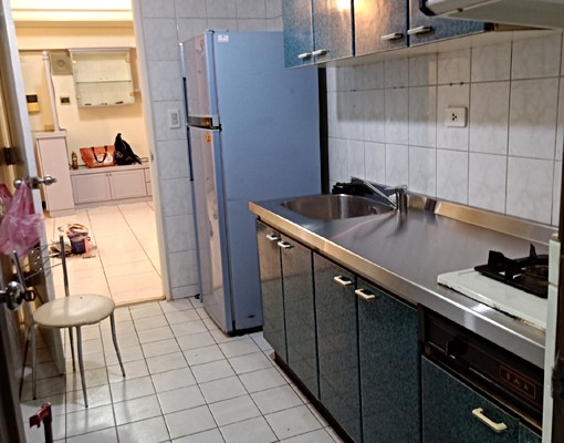 四房二廳變頻冷暖,可租補,禁寵神明(仲社免) - Image 11