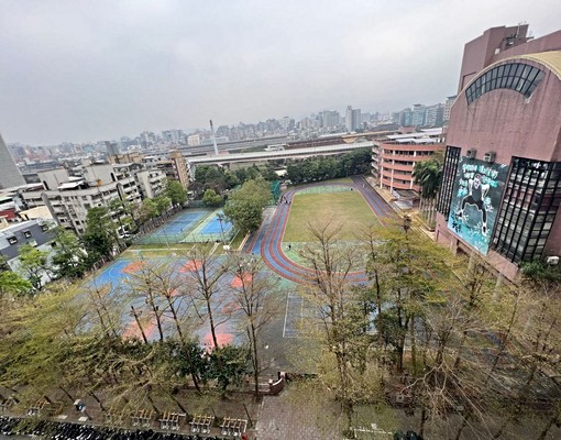 面松山高中景觀美宅 - Image 1