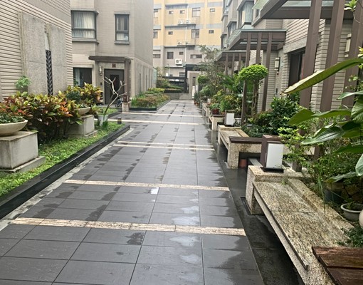 近大業大有商圈~高檔裝潢~雙車位 - Image 15