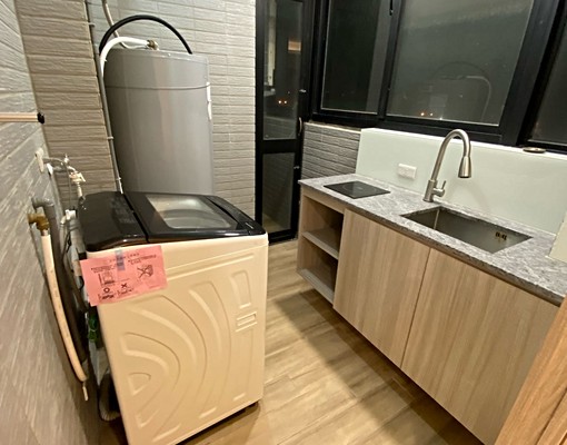 可租補,高級套房一房一廳,獨洗獨曬+車位 - Image 7