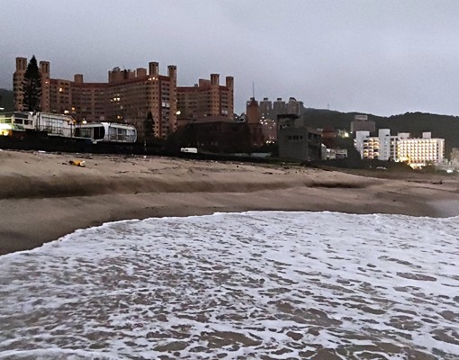 摘星3樓萬坪翡翠灣沙攤.勿煙寵物 - Image 5