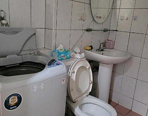 2樓公寓套房分租,女生優先 - Image 1