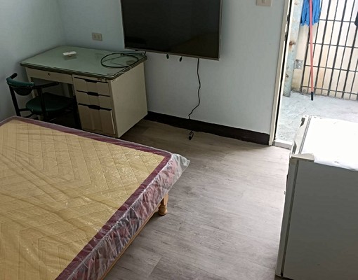 有陽台環境清優空氣好房內有對外窗 - Image 2