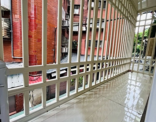建中學區古亭站全新裝潢窗台大兩房可寵 - Image 12