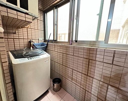 高雄火車站*漂亮獨立套房(含管理費) - Image 4