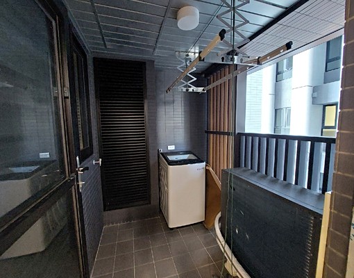 高鐵特區三鐵共構精裝全配家電美2房+平車 - Image 13