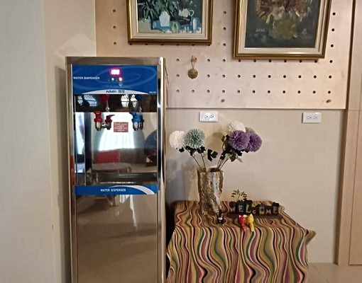 近東區豪宅型有陽台大套房 - Image 9