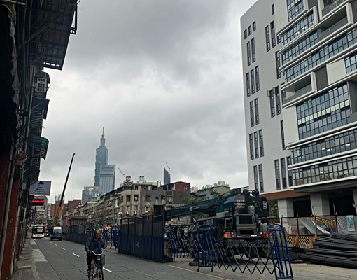信義區一樓臨路便宜倉庫雅房貨物出入方便 - Image 4