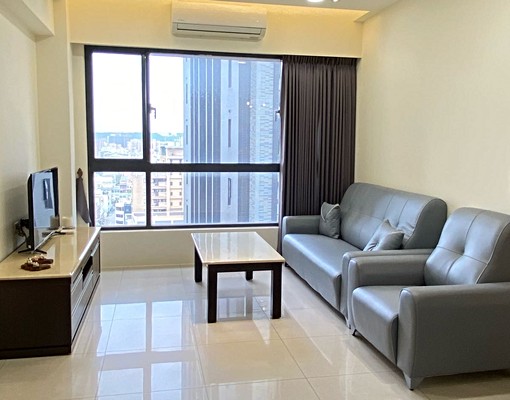 竹北全新家俱電梯大樓平車位學區房 - Image 1