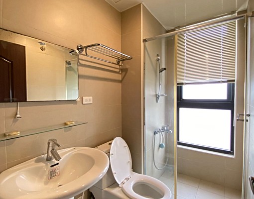 竹北全新家俱電梯大樓平車位學區房 - Image 9