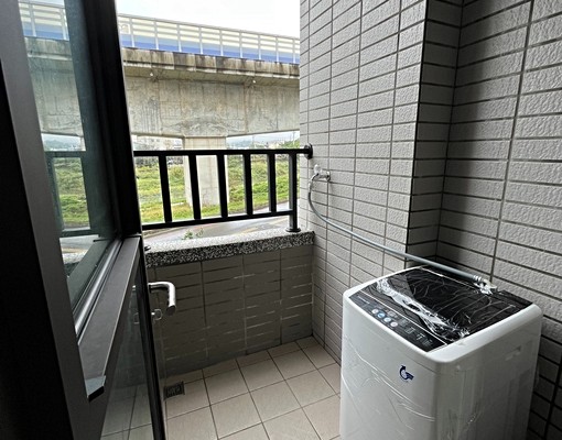 A10山鼻捷運站★心航棧-電梯大樓套房★ - Image 6