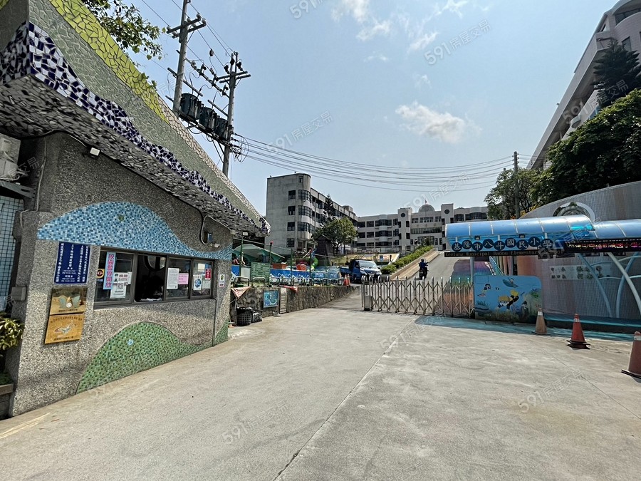 鴻聖雙璽環境圖