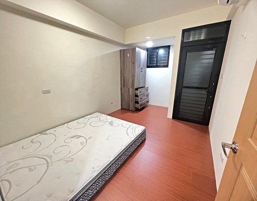 可補助寬敞兩房-低樓層-獨立陽台-家電齊全-台北橋站 - Image 7