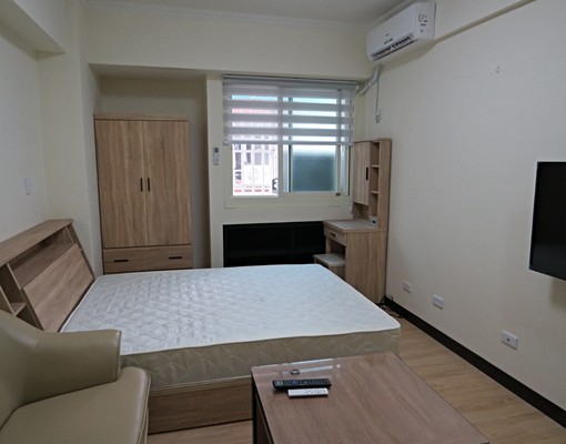 可租補@一中、中醫電梯雙人套房，台電台水、獨洗曬 - Image 2