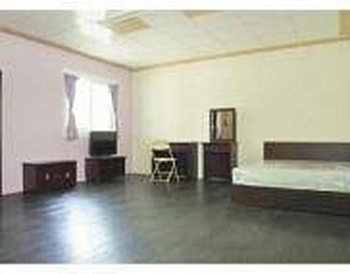 帥哥、正妹上班族專用套房 - Image 3