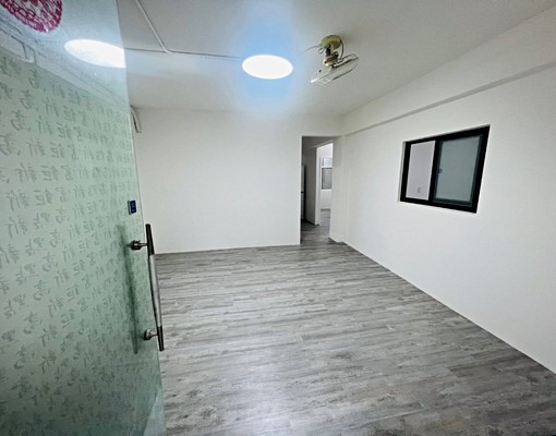 【一樓門前可停車】→間間附冷氣,免爬高 - Image 3