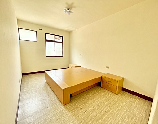 迴龍站正出口方正邊間美寓到站即到家 - Image 4