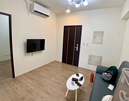 可租補~4年屋!2房車位!水湳親家大鵬!衛浴開窗 - Image 3