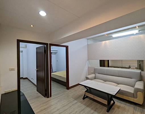 正巨蛋捷運站旁超佳機能鬧中取靜采翔天陽台進出美2房 - 591租屋網 - Image 7