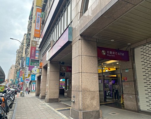 內湖捷運電梯套房/需公證/含稅/可租補 - Image 7