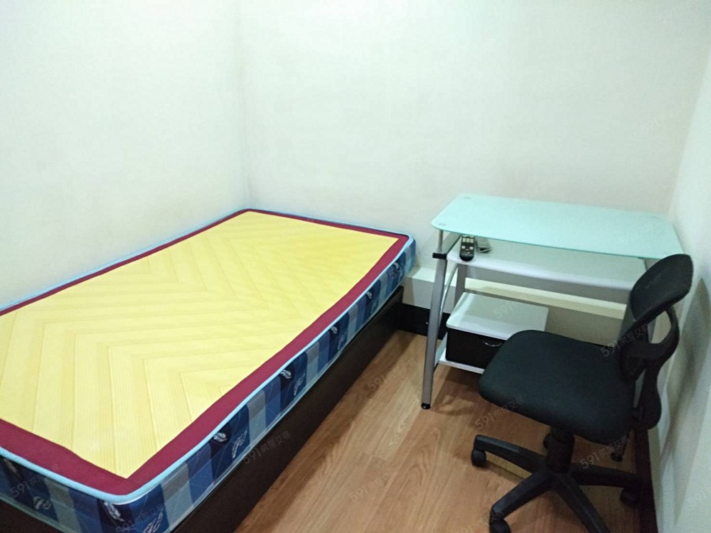 4樓402套房6坪租6500