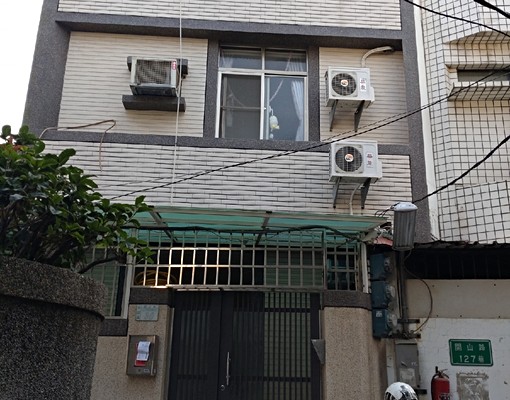 全新優質套房近台南大學(含第四台網路) - Image 5