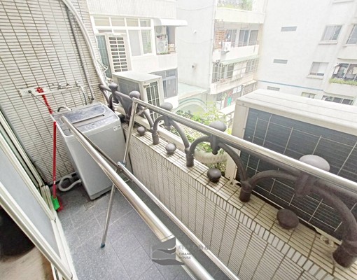歐富🏅可租補✨近全新整理☎社區管理員正兩房一廳秒殺款 - Image 3