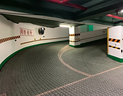 ❤信義雙星車位~坡道平面.雙車道❤ - Image 5