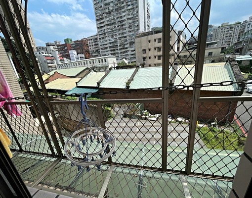 全新變頻冷氣雙人大床捷運古亭五分鐘三樓雅房 - Image 7