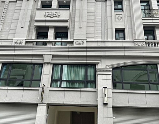 全新歐式羅馬建築店面出租 - Image 1