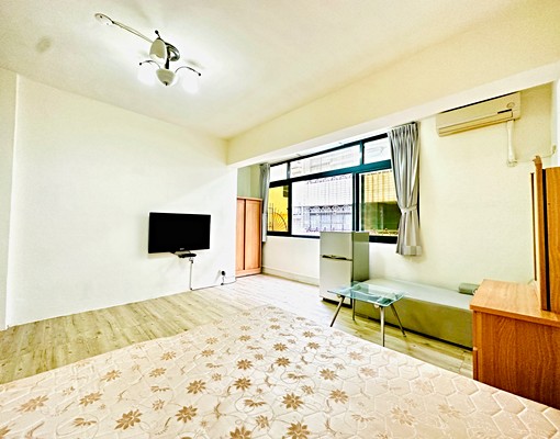 獨立門戶套房,鄰近火車站、捷運,設備齊全 - Image 3