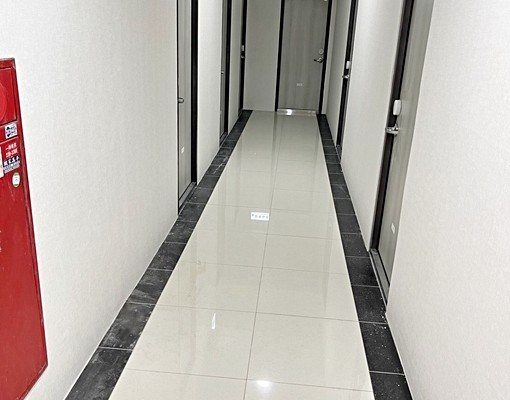 全新裝潢電梯大樓後火車站正對面 - Image 6