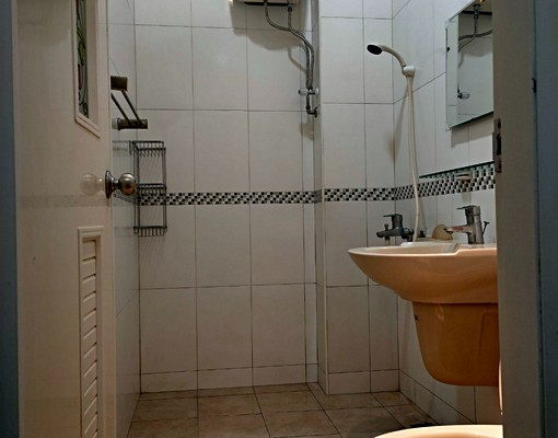 近前鎮高中捷運站、透天電梯套房 - Image 6