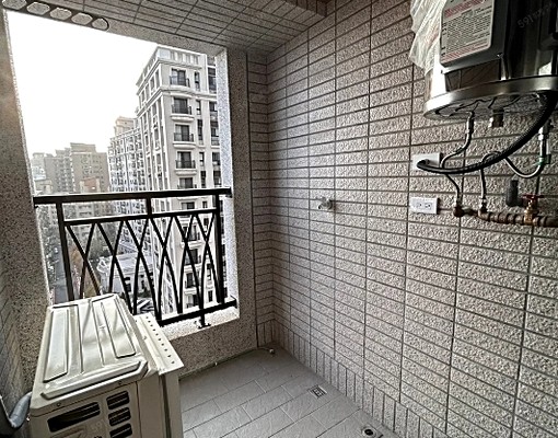 🔥陽台獨洗🔥質感裝潢🔥僅此一間 - Image 3