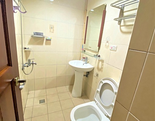 環境優美傑仕堡美寓，附家具、家電及冷氣 - Image 6