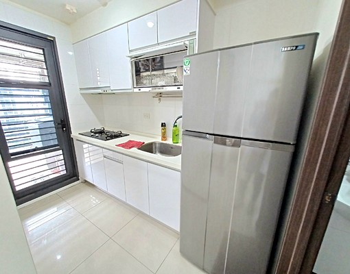 金富街電梯2房家電全包含管理費跟汽車機械車位 - Image 8