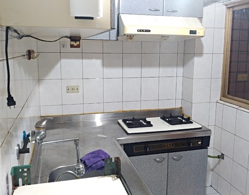 格局方正,採光佳,電梯大樓,隨時可入住(已出租) - Image 3