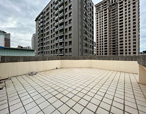 可報稅營業登記，獨棟別墅，附雙平面獨立車庫，寵物可談 - Image 3