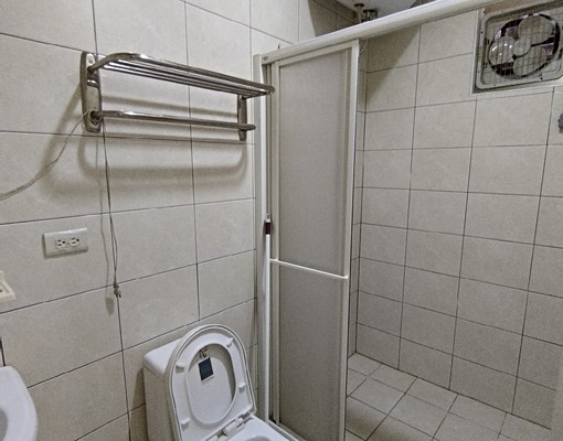 租近園區愛買套房安靜舒適 - Image 4