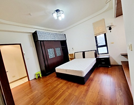 可養貓~關新商圈生活機能好屋況新有平面車位 - Image 11