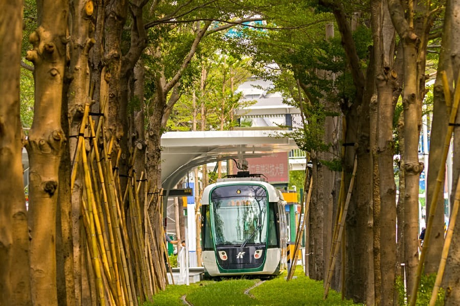 輕軌C21A站龍貓隧道