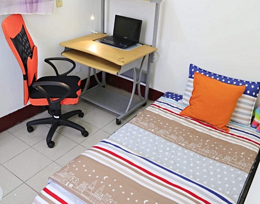 小巧經濟,捷運走路二分鐘,靜巷,限女性 - Image 2