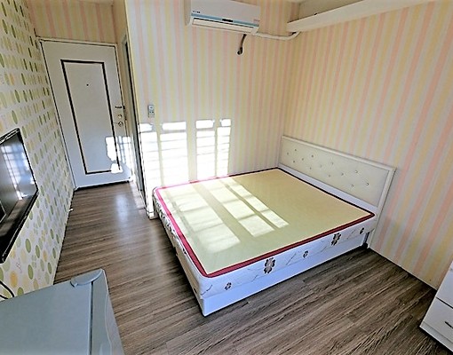 超便宜耶★採光通風佳★木質地板★設備齊全 - Image 4
