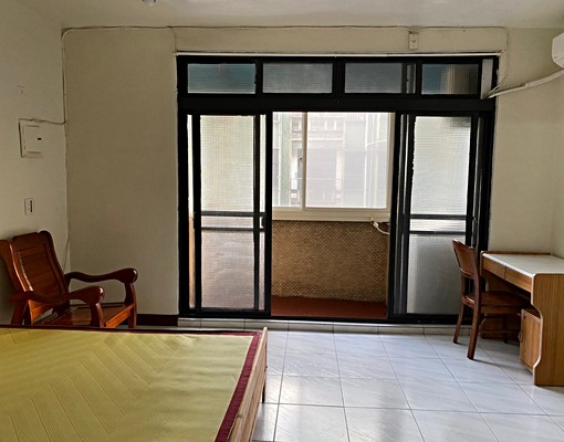 北寧路14坪獨立大套房採光佳 - Image 1