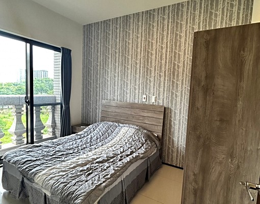 青埔國中正對面，網美風格全配二房車 - Image 2